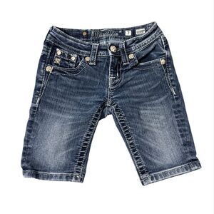 Miss Me Girls Denim‎ Bermuda Short Sz 7 Embellished Pockets Spring Summer Modest